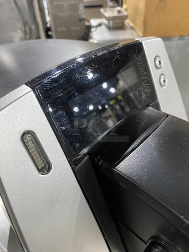 Keurig Commercial Countertop Single Coffee Brewer! Model B200! 120V! - Image 6 of 9