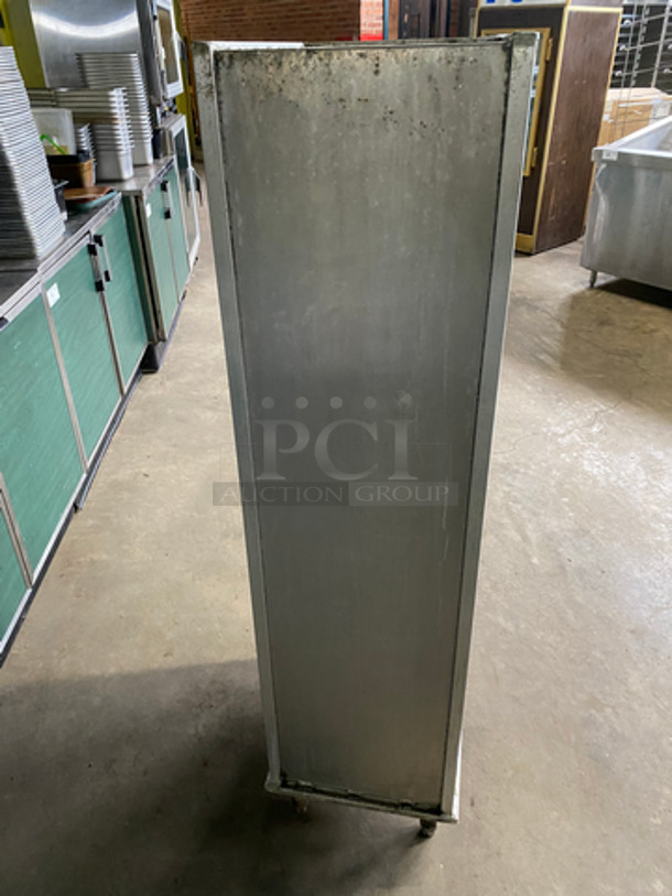 Lockwood Commercial Single Door Enclosed Pan Transport Rack! Solid Stainless Steel! On Legs! Model: CA60RR25 - Image 3 of 7