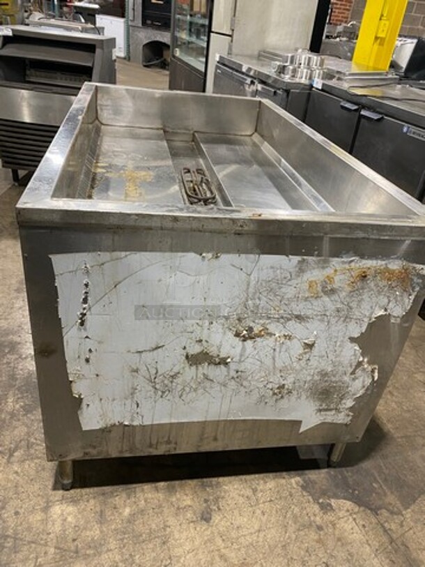 Commercial Electric Powered Steam Table! With Storage Space Underneath! All Stainless Steel! On Legs! - Image 2 of 8