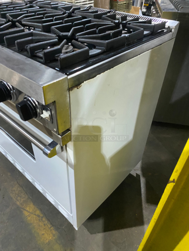 Viking Gas Powered 6 Burner Stove! With Full Size Oven Underneath! All Stainless Steel! - Image 4 of 11