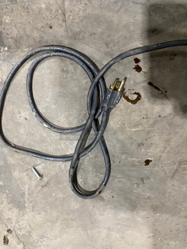 Bunn Commercial Countertop Coffee Bean Grinder Machine! Model: G1 SN: G100004459 120V60HZ 1 Phase - Image 9 of 9