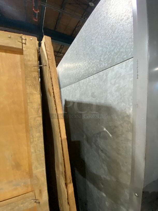 COOL! World Commercial 4 Door Reach In Cooler Merchandiser! With View Through Doors! Poly Coated Racks! All Stainless Steel Body! Model: RW100SC 115V 60HZ 1 Phase - Image 4 of 6