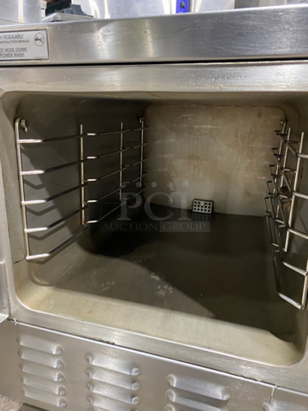WOW! Vulcan Commercial Electric Powered Single Compartment Steam Cabinet! All Stainless Steel! Model: C24EA3 SN: 463016880 208/240V 3/1 Phase - Image 5 of 8