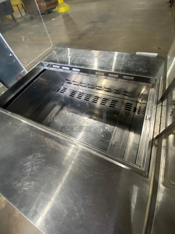 Turbo Air Commercial Refrigerated Salad Bar Island! Single Door Underneath Storage Space! All Stainless Steel! On Casters! Model: MST28N711S SN: H2KMS29G80757 - Image 5 of 8