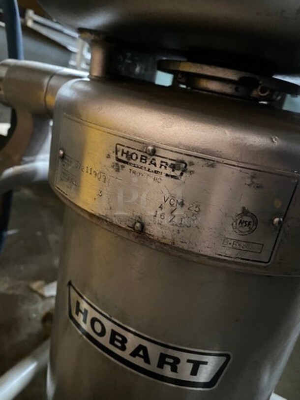 Hobart Commercial Heavy Duty VCM Vertical Cutter/ Mixer/ Mincer! All Stainless Steel! Model: VCM25 SN: U7211909 220V 60HZ 3 Phase - Image 5 of 7