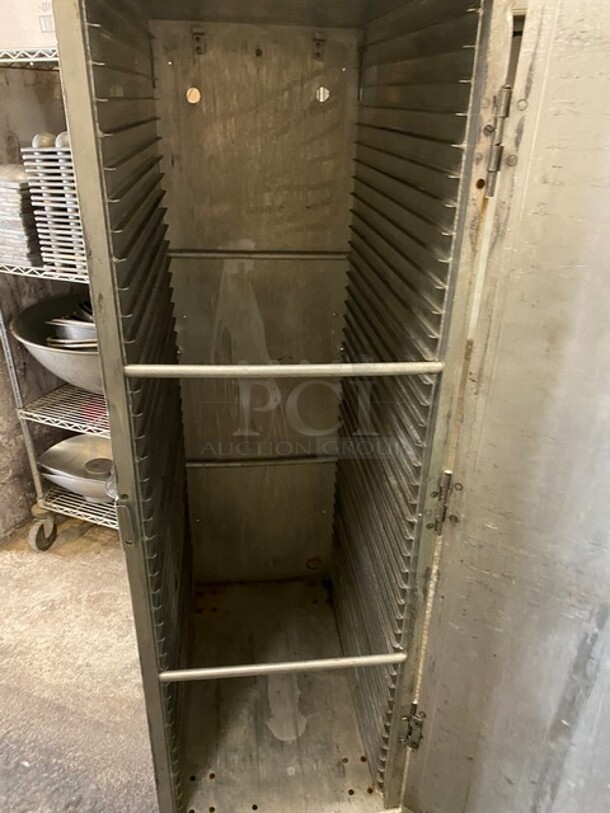 All Stainless Steel Food Holding Cabinet! On Commercial Casters! Working When Removed! - Image 5 of 5