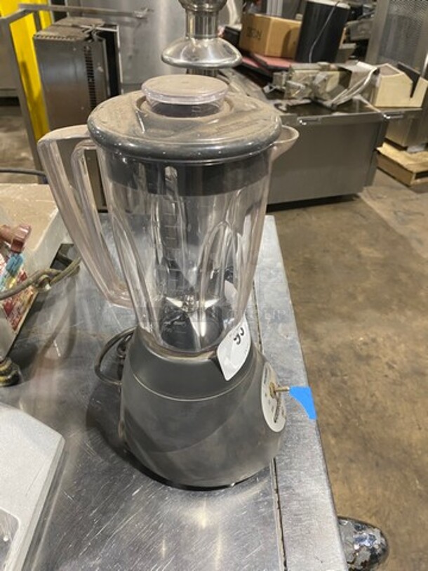 Proctor Silex Commercial Countertop Bar Blender! With Pitcher And Lid! - Image 2 of 6