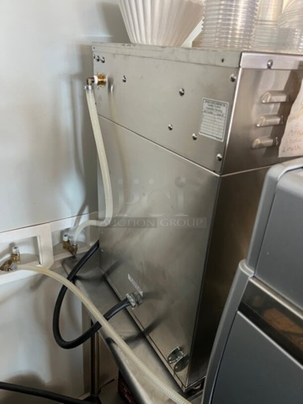 Curtis Commercial Countertop Dual Coffee Brewing Machine! With Hot Water Dispenser! All Stainless Steel! WORKING WHEN REMOVED! Model: D1000GT63A000 SN: 13536322 120/220V 60HZ 1 Phase - Image 9 of 11