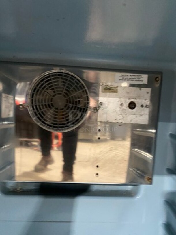 Delfield Commercial Single Door Lowboy/Worktop Cooler! All Stainless Steel! Model: 406STAR4 SN: 160515200004 115V 60HZ 1 Phase - Image 6 of 9