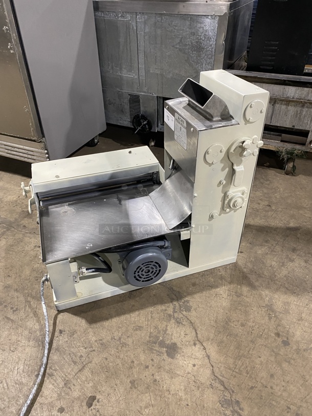 Acme Countertop Electric Powered Pizza Roller! MODEL:7 SN:7-2375 115V! - Image 2 of 9