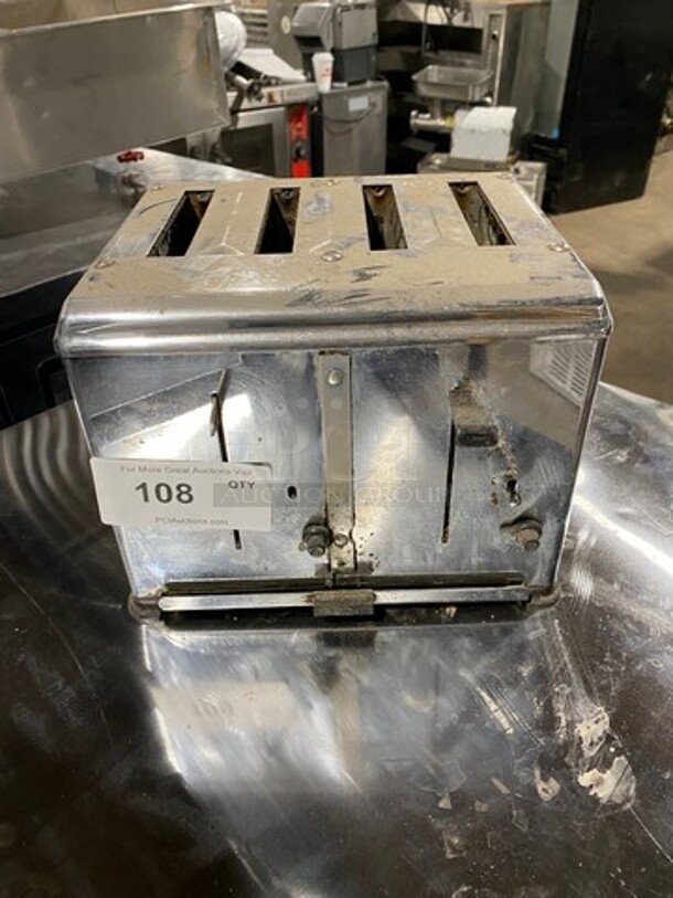 Toastmaster Countertop 4 Slice Toaster! - Image 1 of 6