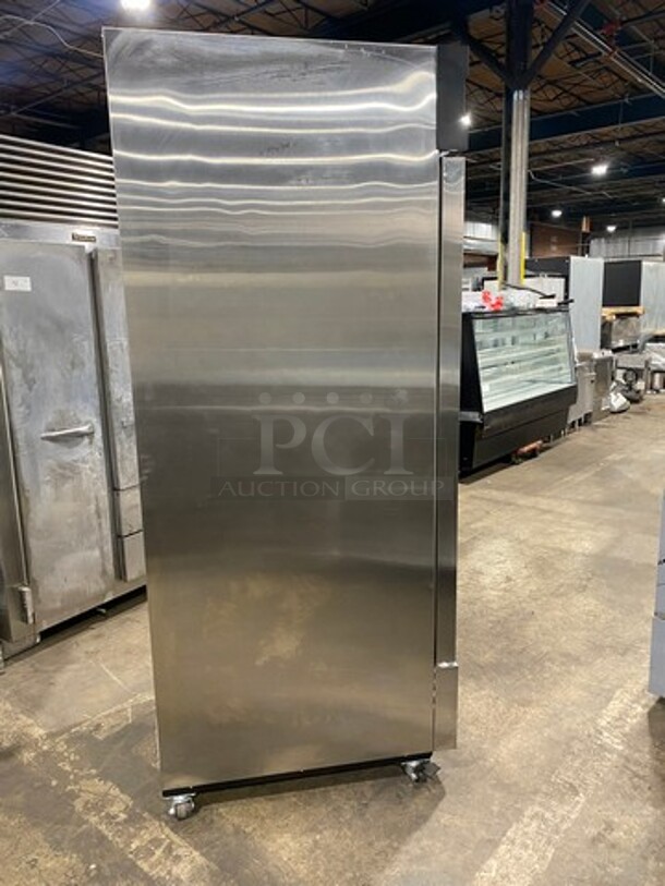 COOL! Maxx Cold Commercial Single Door Reach In Freezer! With Poly Coated Racks! All Stainless Steel! On Casters! Model: MXDF23FDHC SN: 3542107210012 115V 60HZ 1 Phase - Image 3 of 10