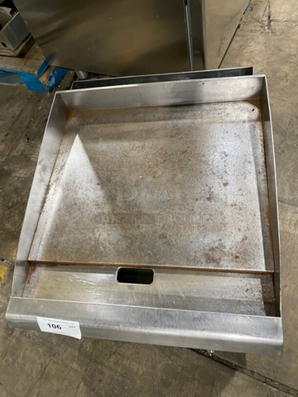 CPG Commercial Countertop Natural Gas Powered Flat Top Griddle! With Back And Side Splashes! All Stainless Steel! On Small Legs! SN: 10152399G24T - Image 5 of 9