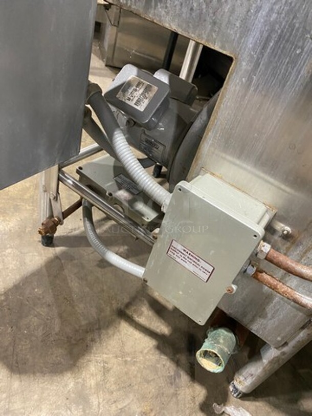 WOW! Hobart Commercial Pass-Through Dishwasher! All Stainless Steel! On Legs! Model: AM12 SN: 12045138 200/240V 60HZ 1 Phase - Image 10 of 10