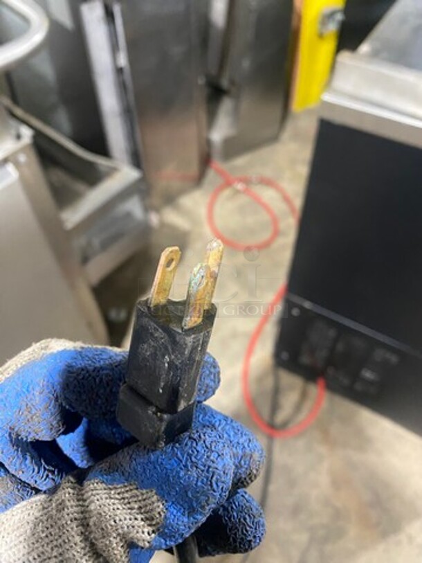 2018 BK Resourses Dual Tower Four Tap Beer Refrigerated Kegerator Cooler! MODEL DBC2269 SN:8101545113 115V 1P - Image 9 of 9