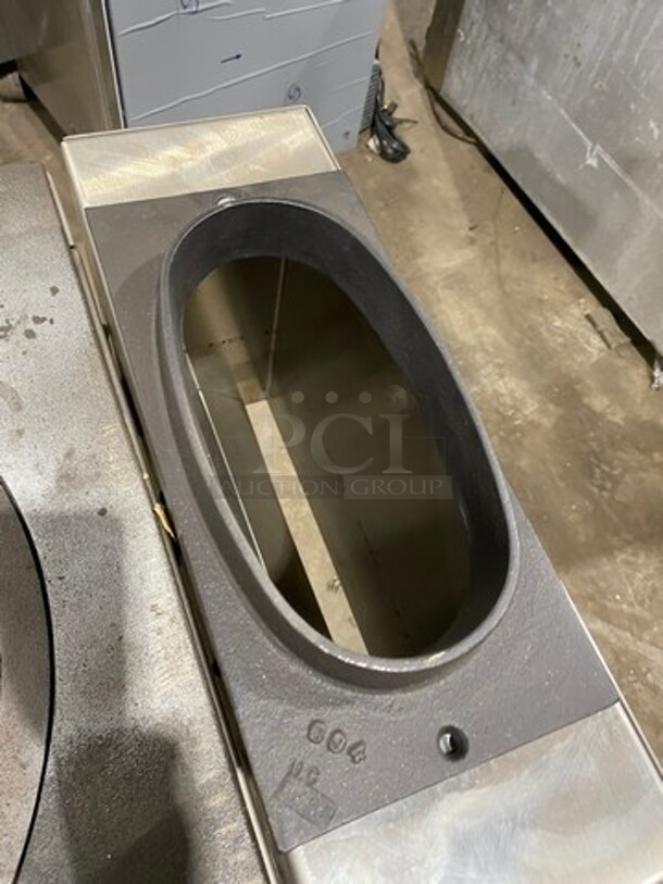 WOW! BRAND NEW! NEVER USED! Vulcan Commercial Natural Gas Powered 5 Ring Jet Burner Stock Pot! All Stainless Steel! On Legs! Model: SPR10005 SN: 481079555RS - Image 9 of 10