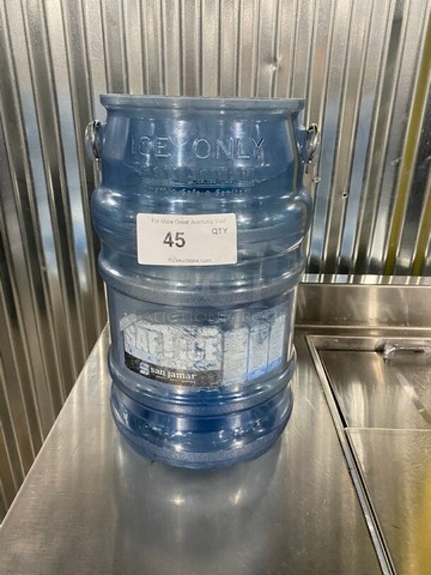 San Jamar SafTice Blue Poly Ice Bucket! - Image 1 of 5