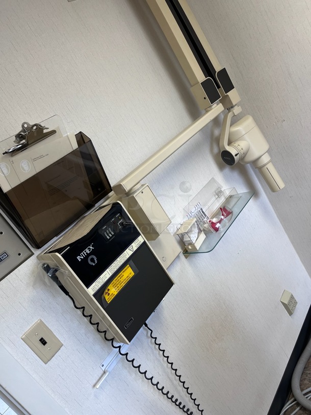 Wall Mount Dental Unit. BUYER MUST REMOVE - Unit Is Located In York, PA; Address Will Be Given To Winning Bidder. - Image 1 of 1