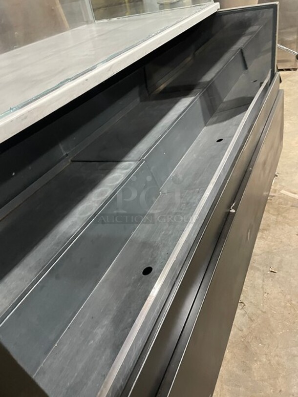 Structural Concepts Starbucks Style Refrigerated Open Grab-N-Go Display Case! With Enclosed Glass Merchandiser Showcase On Top! Model SBZ5452DR Serial 0590311AT291915! 220V 1Phase!  - Image 5 of 8