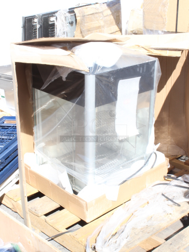 BRAND NEW SCRATCH & DENT! Hatco FDWD-1X Flav-R-Fresh Humidified Impulse Hot Food Display Cabinet With 4 Shelf Stationary Rack S/N: 2610192245. No damage.  - Image 2 of 2