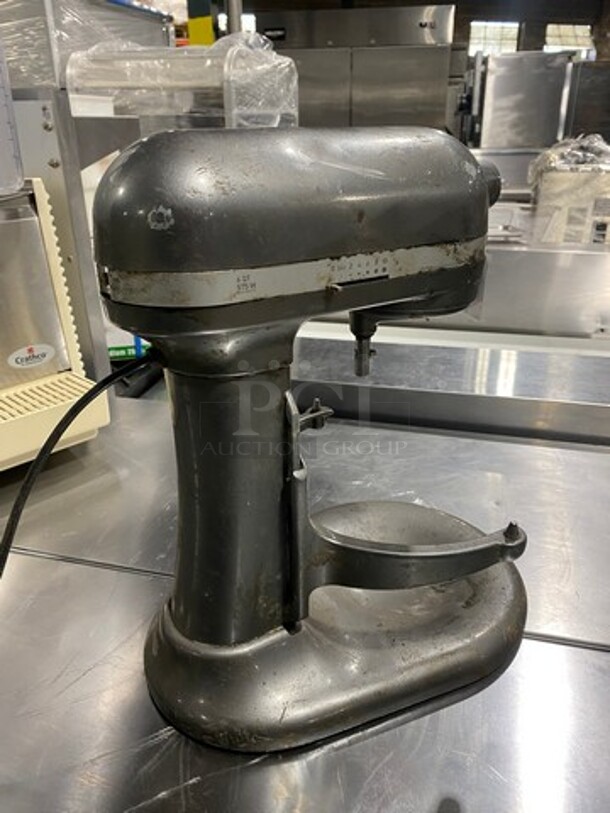 Kitchen Aid Countertop Planetary Mixer! Model: KP26M1XPM SN: WU5059120 120V - Image 4 of 10