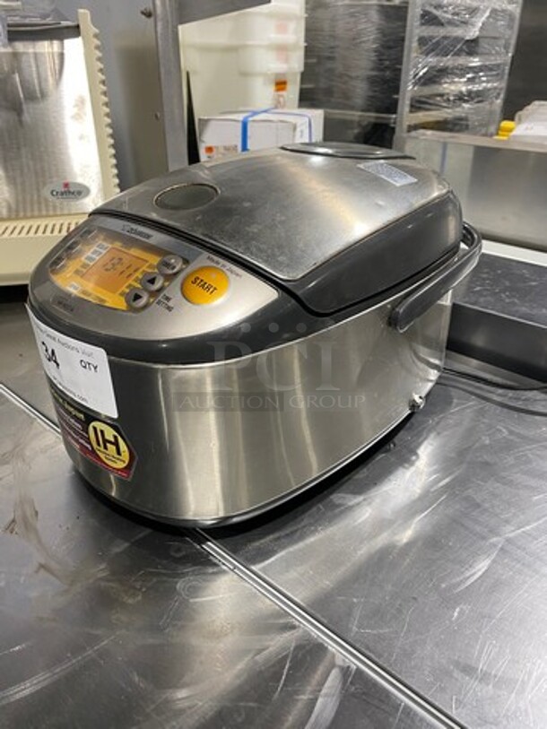 Zojirushi Electric Powered Countertop Rice Cooker! Model: NPHCC18 SN: 1580821 120V - Image 2 of 8