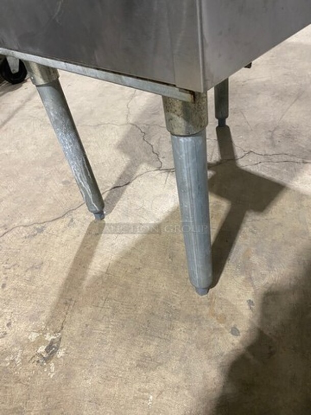 Krowne All Stainless Steel Ice bin! On legs! MODEL 1824 SN:08030006015 - Image 7 of 7