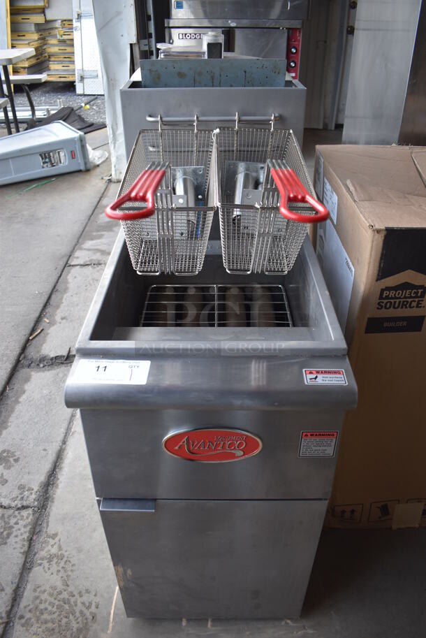 BRAND NEW SCRATCH AND DENT! 2022 CPG FF400-N Stainless Steel Commercial Floor Style Natural Gas Powered Deep Fat Fryer w/ 2 Metal Fry Baskets and Legs. 120,000 BTU. 15.5x30x42 - Image 1 of 8