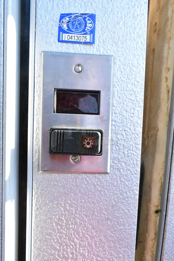 2 SELF CONTAINED Tafco Walk In Boxes That Make 1 Combo Walk In Box. 2 Times Your Bid!  - Image 4 of 11