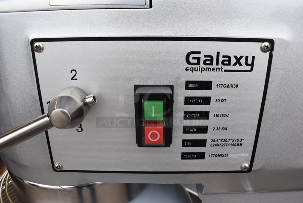 BRAND NEW SCRATCH AND DENT! Galaxy 177GMIX30 Metal Commercial Floor Style 30 Quart Planetary Dough Mixer w/ Stainless Steel Mixing Bowl, Bowl Guard, Dough Hook, Balloon Whisk and Paddle Attachments. 110 Volts, 1 Phase. 20x26x48. Tested and Working! - Image 6 of 9
