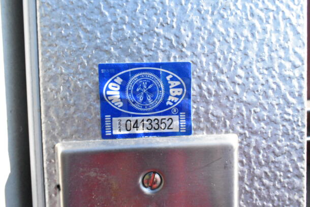 2 SELF CONTAINED Tafco Walk In Boxes That Make 1 Combo Walk In Box. 2 Times Your Bid!  - Image 6 of 11