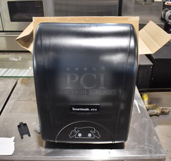 BRAND NEW IN BOX! Boardwalk Xtra Black Poly Wall Mount Hand Towel Dispenser.