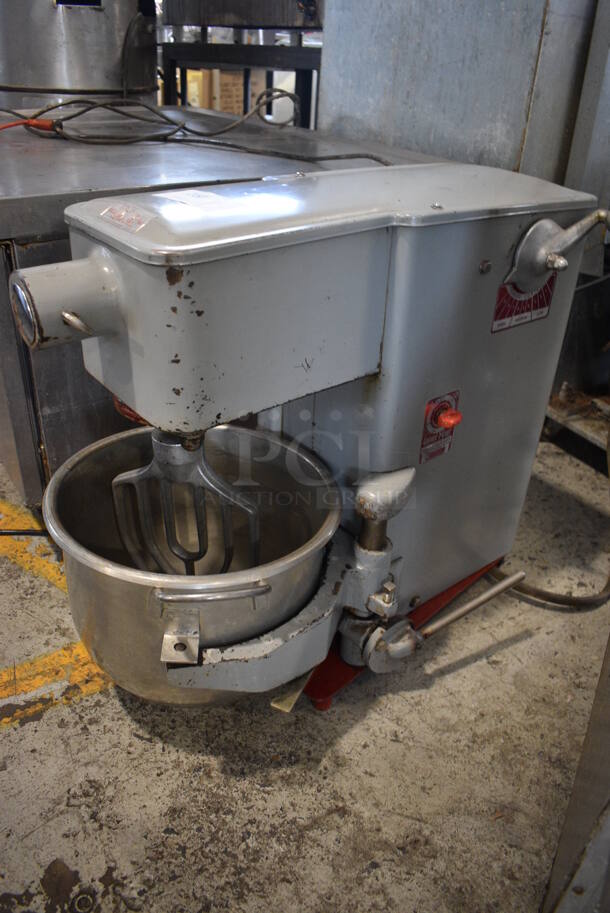 Univex Model 1222 Metal Commercial Countertop 20 Quart Planetary Dough Mixer w/ Paddle Attachment and Metal Bowl. 115 Volts, 1 Phase. 11x30x26. Tested and Working! - Image 8 of 10