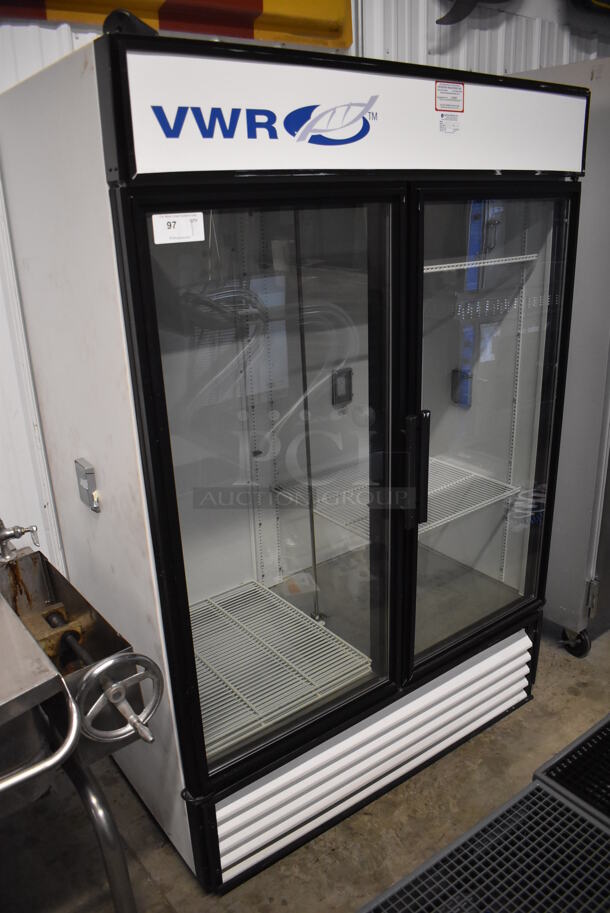 2014 True GDM-49-LD Metal Commercial 2 Door Reach In Cooler Merchandiser w/ Poly Coated Racks. 115 Volts, 1 Phase. 54x30x79. Tested and Working! - Image 2 of 6