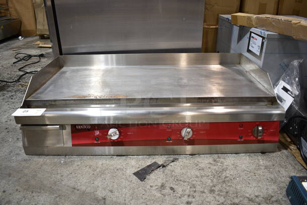 BRAND NEW SCRATCH AND DENT! Avantco 177EG36N Stainless Steel Commercial Countertop Electric Powered Flat Top Griddle. 208/240 Volts, 3 Phase.  - Image 2 of 5