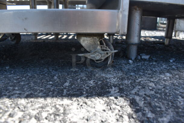 Metal Commercial Pan Transport Rack on Commercial Casters. 20x22x32.5 - Image 4 of 4