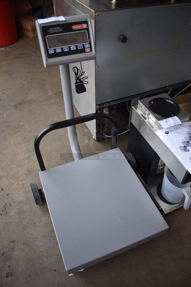 BRAND NEW SCRATCH AND DENT! Torrey FS-250/500 Stainless Steel Commercial 500 Pound Capacity Digital Scale.  24x29x34. Tested and Working! - Image 3 of 6
