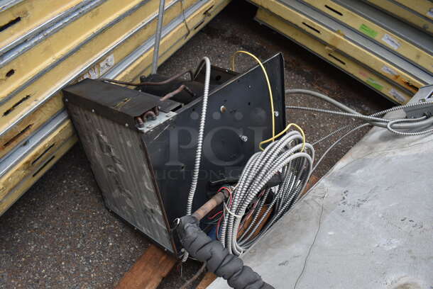 Self Contained Set Up for Walk In Freezer Box; Cancoil ELP07502BER 230 Volt Condenser, Tecumseh AHA2466AXD 208-230 Volt Compressor and Walk In Panel - Image 5 of 7