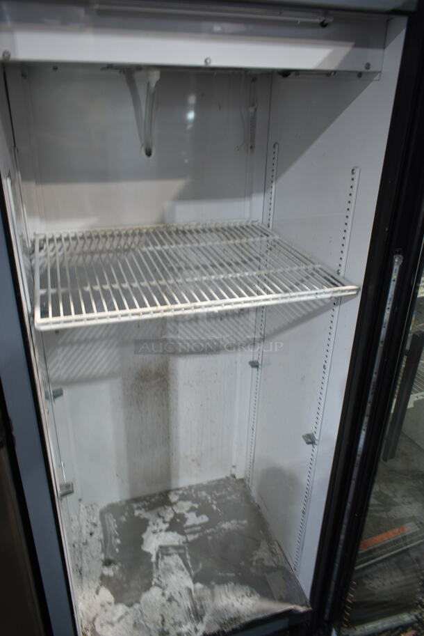 2020 True GDM-12-HC Metal Commercial Single Door Reach In Cooler Merchandiser w/ Poly Coated Racks. 115 Volts, 1 Phase. Tested and Working! - Image 2 of 3