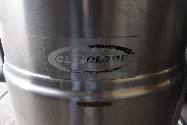 Cleveland Model KEL-25T Stainless Steel Commercial Floor Style 25 Gallon Manual Tilt Steam Kettle. 208 Volts, 3 Phase. 36x40x55 - Image 4 of 9