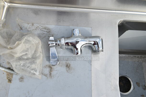 BRAND NEW SCRATCH AND DENT! Regency 600S3141414C Stainless Steel 44 1/2" 16 Gauge Stainless Steel Three Compartment Commercial Corner Sink with Two Drainboards - 14" x 14" x 14" Bowls. No Legs.  - Image 7 of 8