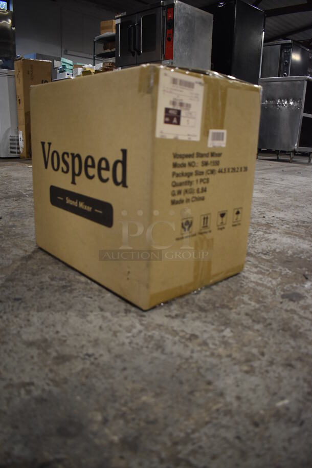 BRAND NEW IN BOX! Vospeed SM-1550 Metal Countertop 6-Speed Tilt-Head 8.5 Quart Stand Mixer w/ Stainless Steel Mixing Bowl, Beater, Dough Hook and Whisk Attachments - Image 4 of 4