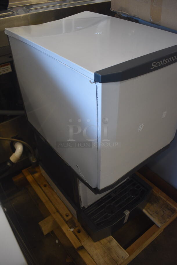 BRAND NEW SCRATCH AND DENT! 2023 Scotsman HID312A-1 Meridian Countertop Air Cooled Ice Machine and Water Dispenser - 12 lb. Bin Storage. 115 Volt  - Image 6 of 10