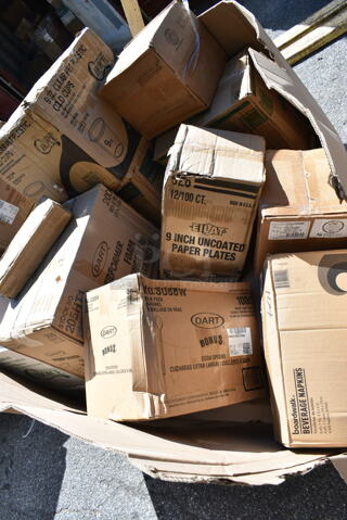 PALLET LOT of 21 BRAND NEW Boxes Including SO8BW Dart White Plastic Soda Spoon, Eilat 9" Plates, 500CC9 Choice 9 oz. Clear PET Customizable Plastic Squat Cold Cup, 17616STPEBBL Choice 16 oz. Blue SAN Plastic Pebbled Tumbler - 12/Pack, 7152 Spaceman 2.1.1.31.0003 7.3 Qt. Torque Rotor, Dart PP2464BDL PresentaBowls Pro Vented Clear Square Lid for 24, 32, 48, and 64 oz. Square Plastic Bowls, 130TASTERSP Choice 3" White Plastic Tasting Spoon - 3000/Case, Dart S6BW 5 7/8" Medium Weight White Plastic Teaspoon - 1000/Case. 21 Times Your Bid! 
