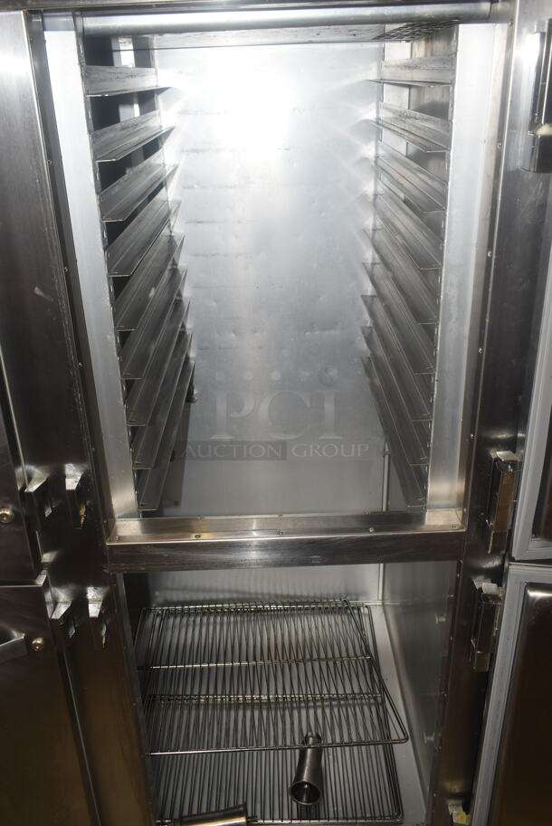 Traulsen AHT232NUT-ERS Stainless Steel Commercial 4 Half Size Reach In Cooler. 115 Volts, 1 Phase. Tested and Working! - Image 4 of 5