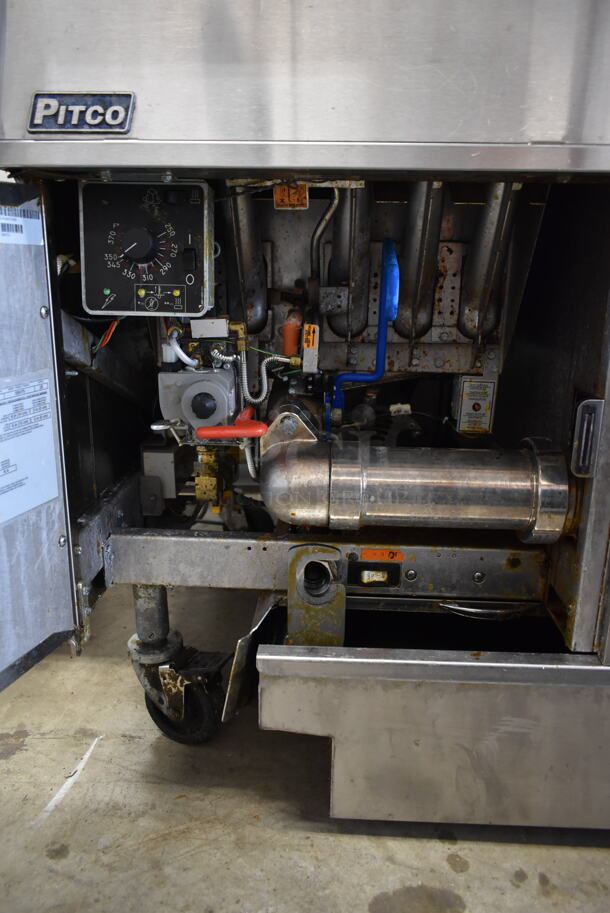 2016 Pitco Frialator SSH75 Solstice Supreme Stainless Steel Commercial Natural Gas Powered Deep Fat Fryer w/ Filtration System on Commercial Casters. 105,000 BTU. - Image 6 of 11