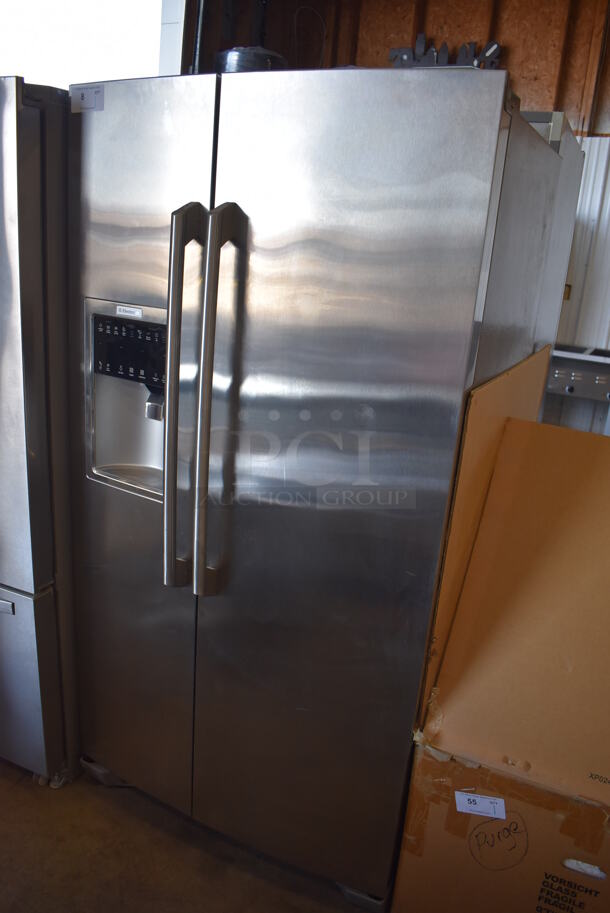 BRAND NEW SCRATCH AND DENT! 2013 Electrolux EI23CS35KS2 Stainless Steel Commercial French Style Cooler Freezer Combo Unit w/ Water and Ice Dispenser. 115 Volts, 1 Phase. 36x32x70. Tested and Working! - Image 2 of 8