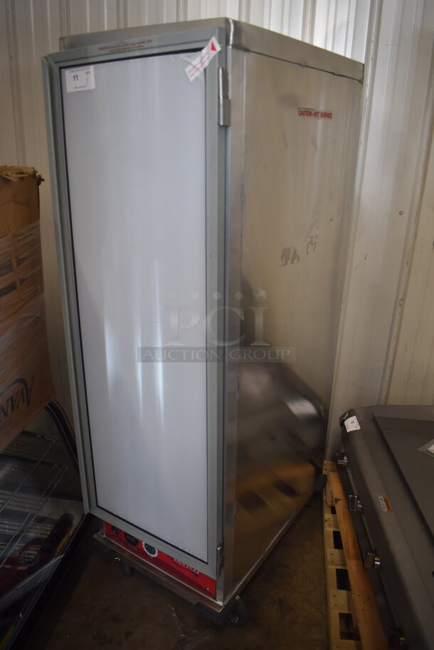 BRAND NEW SCRATCH AND DENT! Avantco 177HEAT1836I Insulated Full Size Heating & Holding Cabinet with Clear Door on Commercial Casters. 120 Volts 1 Phase. Tested and Working! - Image 3 of 9