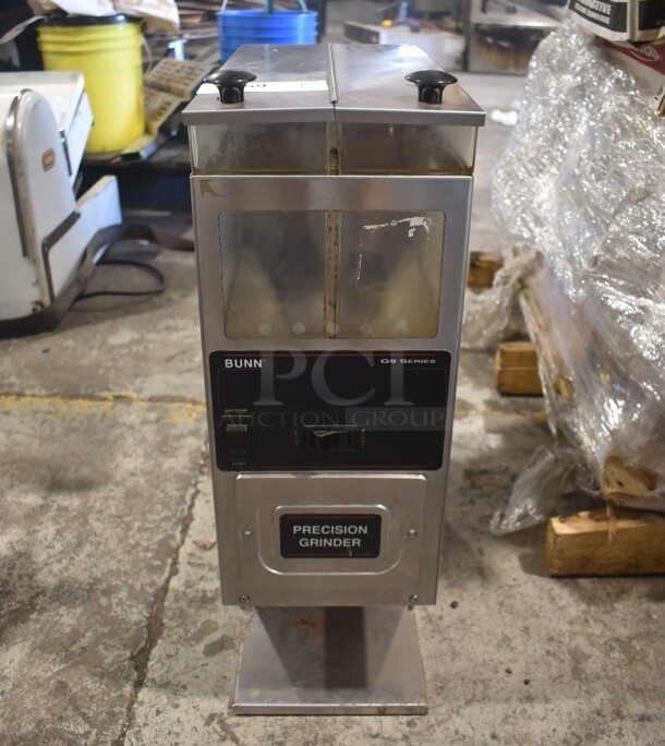 Bunn G92 HD Stainless Steel Commercial Countertop Coffee Bean Grinder. 120 Volts, 1 Phase. Tested and Working! - Image 1 of 4