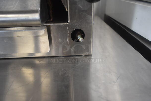 Imperial ISB-36 Stainless Steel Commercial Natural Gas Powered Cheese Melter. 40,000 BTU.  - Image 6 of 9